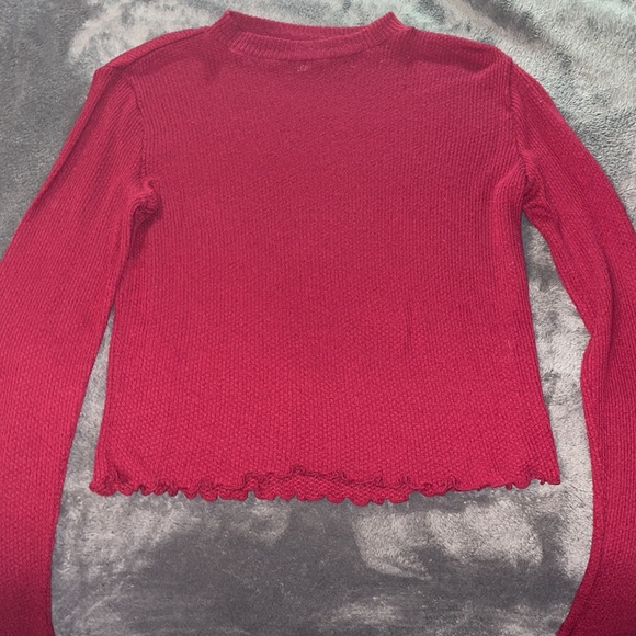 Cropped Sweater - Picture 3 of 4
